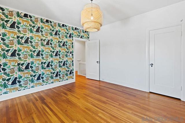 2302 Fort Stockton, San Diego CA: https://media.crmls.org/mediaz/1aac3994-02ea-46cb-a289-f4a2625711f1.jpg
