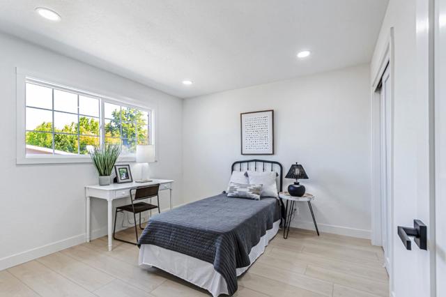 1615 Dennis Avenue, Milpitas CA: https://media.crmls.org/mediaz/1aac43fd-6aaf-4e32-99b3-f8a23bc5dd71.jpg