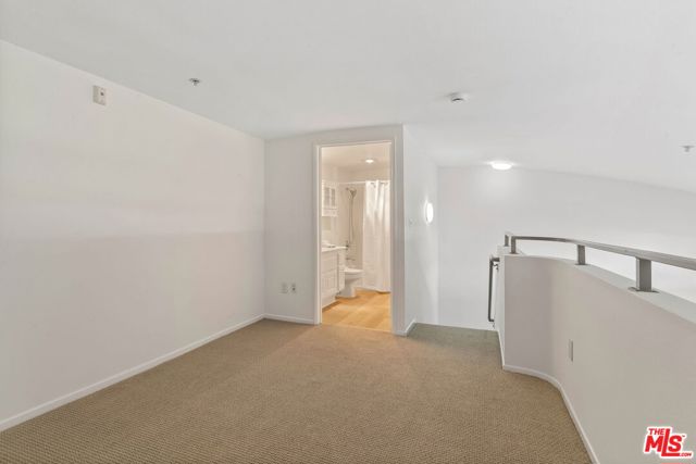 1 Bed Home for Sale in Playa Vista, California