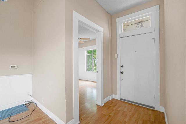 Image 4 of 29 For 772 Mcleod St