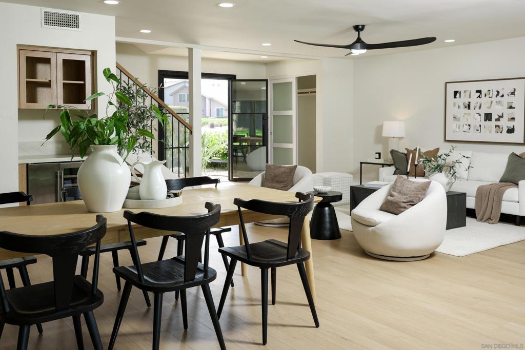 9948 Courtyard Dr - photo 8