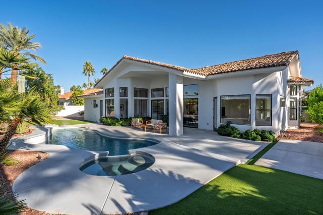 50245 Mountain Shadows Road, La Quinta CA: https://media.crmls.org/mediaz/1aad48c3-55cb-4cb7-87d8-4a9a917a7a11.jpg
