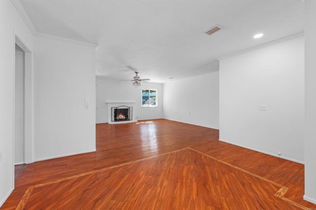 Detail Gallery Image 4 of 31 For 16866 Acebo Drive, San Diego,  CA 92128 - 4 Beds | 2 Baths