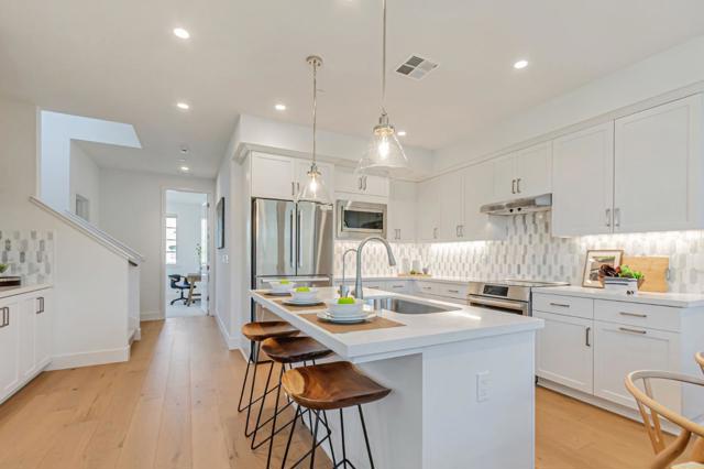 1225 Verano Road, Mountain View CA: https://media.crmls.org/mediaz/1aad58b5-6c42-4934-a78c-8f1e6b54ec80.jpg