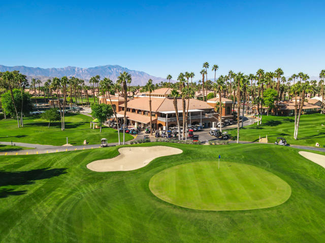 76788 Kybar Road, Palm Desert CA: https://media.crmls.org/mediaz/1aae5bd8-9e64-4d5e-b450-20ebab4b6b15.jpg