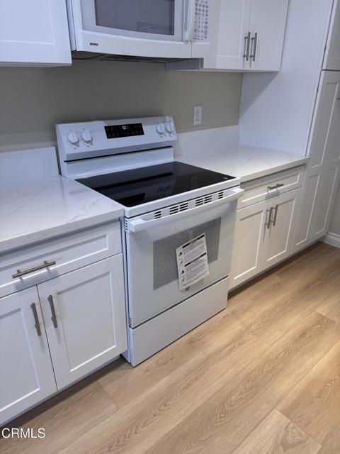 Detail Gallery Image 10 of 29 For 1169 Landsburn Cir, Westlake Village,  CA 91361 - 2 Beds | 1 Baths