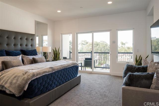 Detail Gallery Image 10 of 25 For 2872 Trails Lane #LOT 10,  Carlsbad,  CA 92008 - 3 Beds | 4/1 Baths