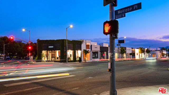 710 N Orlando Avenue, West Hollywood CA: https://media.crmls.org/mediaz/1aaf951b-00c7-4c60-a51a-a3c701573209.jpg