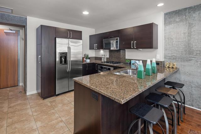 Detail Gallery Image 7 of 48 For 800 the Mark Ln #602,  San Diego,  CA 92101 - 1 Beds | 1 Baths