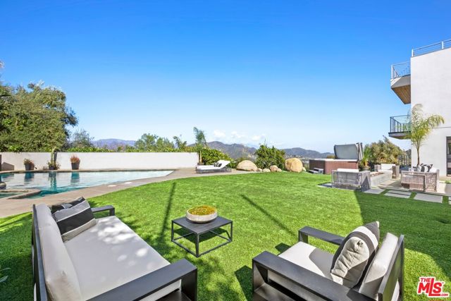 7405 Pyramid Place, Los Angeles, California 90046, 6 Bedrooms Bedrooms, ,4 BathroomsBathrooms,Single Family Residence,For Sale,Pyramid,24367337