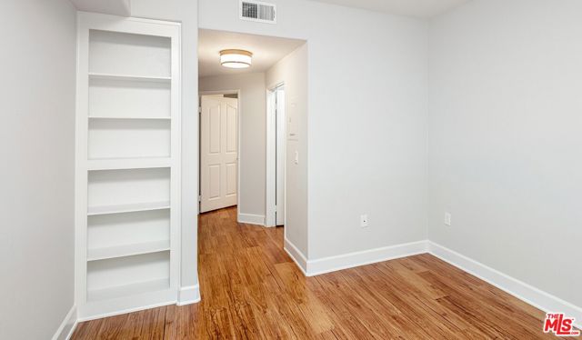 348 S Hauser Boulevard, Los Angeles CA: https://media.crmls.org/mediaz/1ab0d863-e2d9-48e5-b579-4ae37d08f8b5.jpg