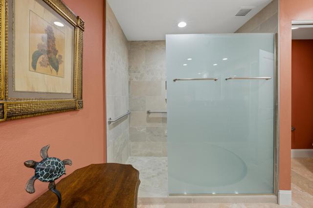 910 Island Drive #206, Rancho Mirage, CA 92270