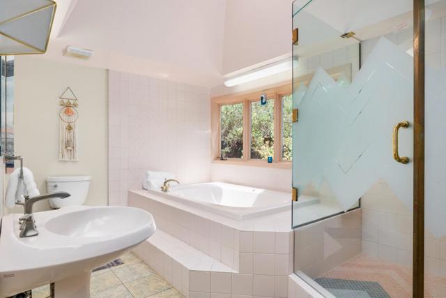 3625 N Main Street, Soquel CA: https://media.crmls.org/mediaz/1ab16200-06d0-4b57-b0a2-6719e52dbc7c.jpg