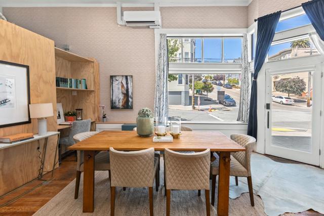 950 Noe Street, San Francisco CA: https://media.crmls.org/mediaz/1ab29469-84ac-42be-ac3e-376fbfdde543.jpg