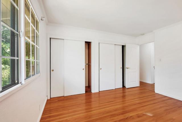 17 Muth Drive, Orinda CA: https://media.crmls.org/mediaz/1ab516b2-7308-4a9d-a8de-db2e2ff4e7a8.jpg