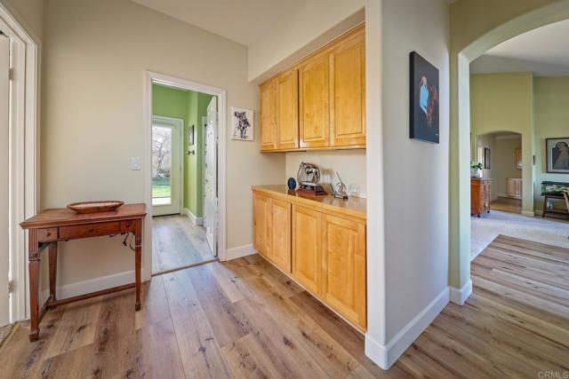 Detail Gallery Image 16 of 58 For 30837 Palomar Vista Dr, Valley Center,  CA 92082 - 4 Beds | 3 Baths