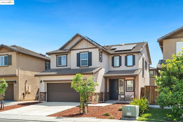 112 Willowrun Way, Oakley CA: https://media.crmls.org/mediaz/1ab637e8-7ecc-4776-8927-e77cca366f28.jpg