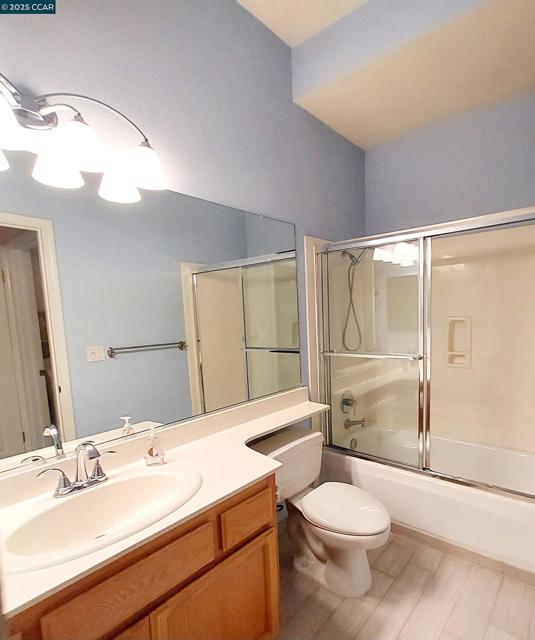 3080 Casadero Ct, Pleasanton CA: https://media.crmls.org/mediaz/1ab6525e-b2fe-4416-adbd-98fe7a0444ce.jpg