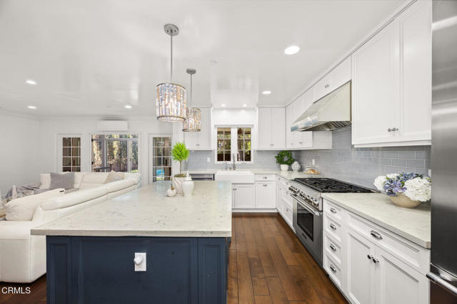 Detail Gallery Image 10 of 39 For 4361 Bel Air Dr, La Canada Flintridge,  CA 91011 - 4 Beds | 4 Baths