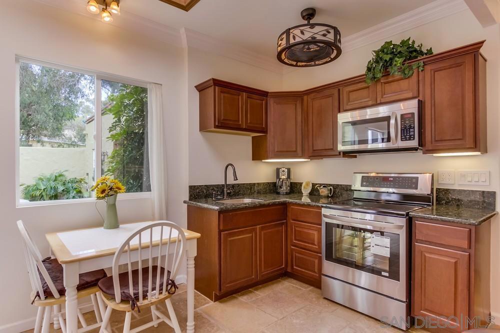 2377 Linwood Street - photo 11