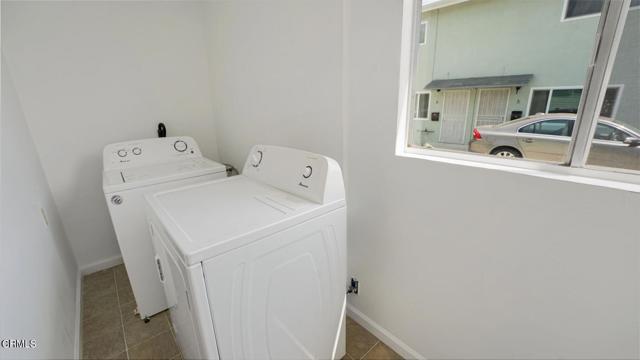 Detail Gallery Image 12 of 23 For 544 Salem St #FRONT H,  Glendale,  CA 91203 - 2 Beds | 2 Baths