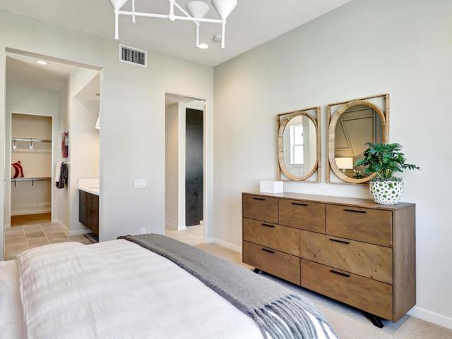 798 Obsidian Loop E, Palm Springs, CA 92264