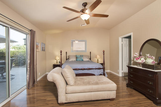 Image 18 of 28 For 52600 Avenida Alvarado
