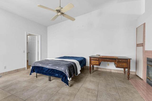 78565 Vista Del Fuente, Indian Wells CA: https://media.crmls.org/mediaz/1ab6ffa9-87f0-40a5-a526-ace6a264e7eb.jpg