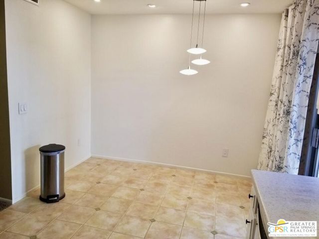 1816 N Mira Loma Way, Palm Springs CA: https://media.crmls.org/mediaz/1ab71fca-acb7-46e9-8d1c-eb409ffbd224.jpg