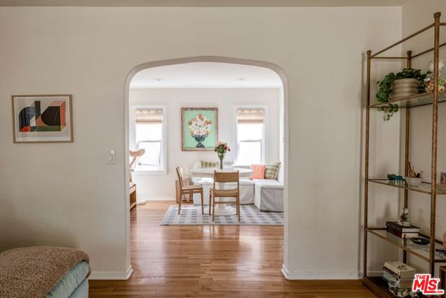 5368 Oakland Street photo 8