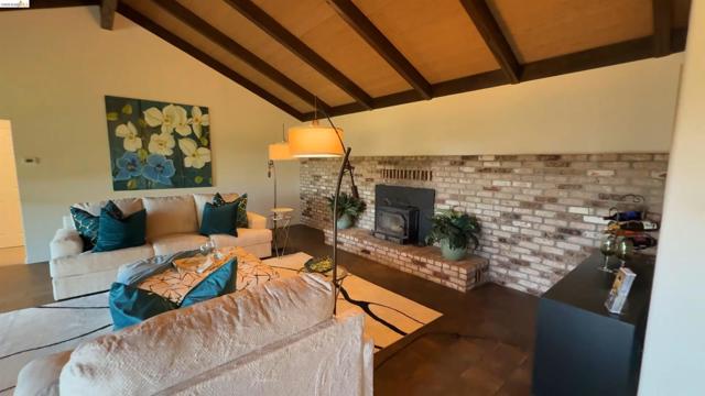 5051 Harrison Grade Rd, Sebastopol CA: https://media.crmls.org/mediaz/1ab9877a-e81a-4f3d-8839-ec5e8b905dbb.jpg