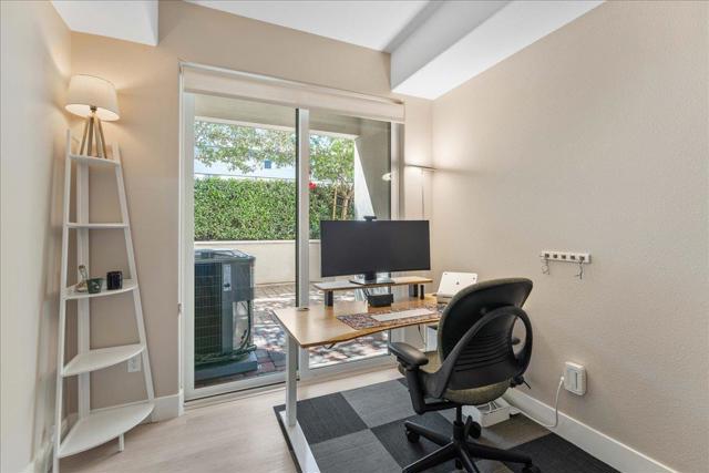 912 Campisi Way, Campbell CA: https://media.crmls.org/mediaz/1abba30a-518c-4f91-ba5a-6a8d9e49deec.jpg