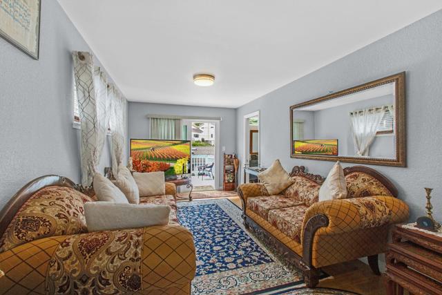 419 Harvey Way, Pacifica CA: https://media.crmls.org/mediaz/1abbfc3e-1af5-4d11-8803-db3cf176e2a6.jpg