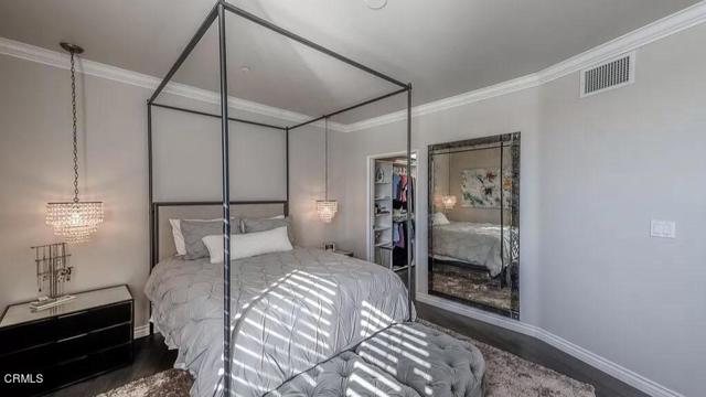 4346 Tradewinds Drive, Oxnard CA: https://media.crmls.org/mediaz/1abe77e0-a0d4-4edc-ad61-27378f1758e2.jpg