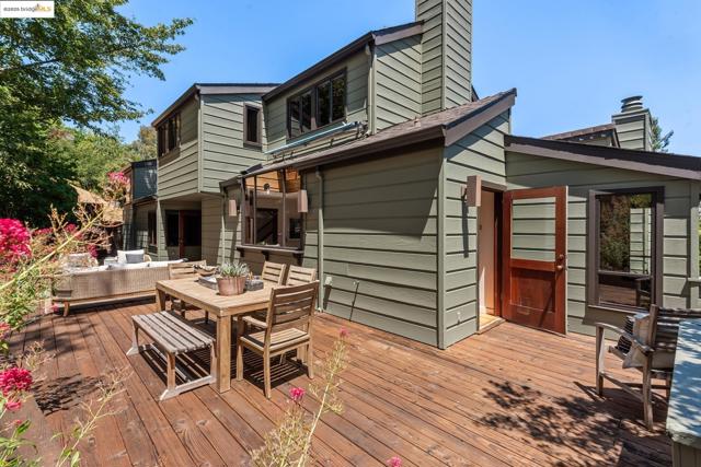 737 Woodhaven Rd, Berkeley CA: https://media.crmls.org/mediaz/1ac095fe-337a-4f22-86c4-231a5515172e.jpg
