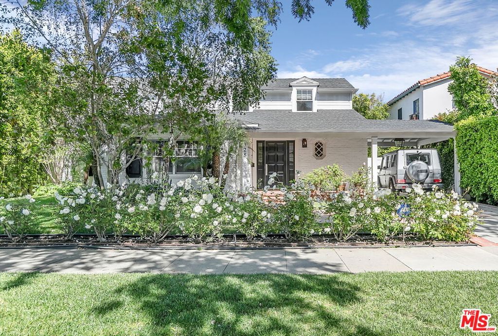 328 El Camino Drive