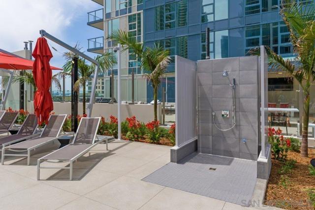 1388 Kettner Blvd, San Diego CA: https://media.crmls.org/mediaz/1ac1fc67-49c4-4031-b6b2-0f791c6f0305.jpg