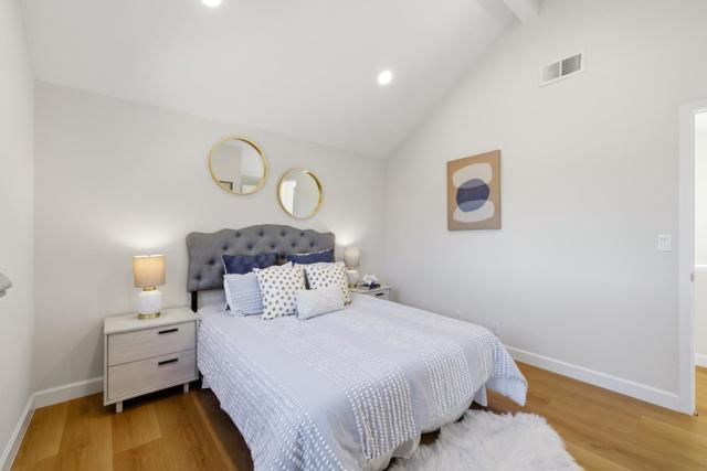 800 Fountain Park Lane, Mountain View CA: https://media.crmls.org/mediaz/1ac27c44-137e-4067-91d9-d4c2c6ca5ef8.jpg