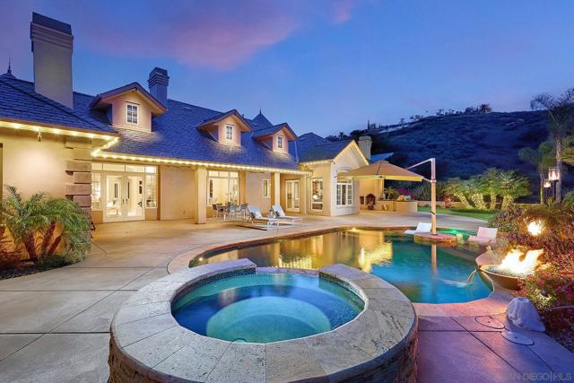 14460 Cheyenne Trl, Poway CA: https://media.crmls.org/mediaz/1ac2da8a-a245-425a-81b3-52c4645de2f2.jpg