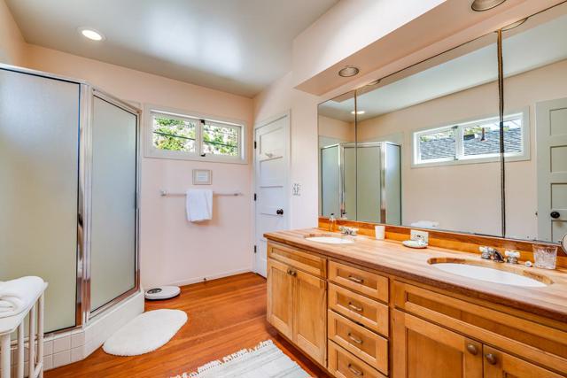 Image 23 of 34 For 749 Las Olas Drive
