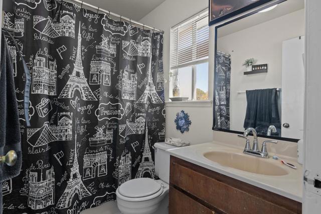 Image 25 of 50 For 402 3rd Street