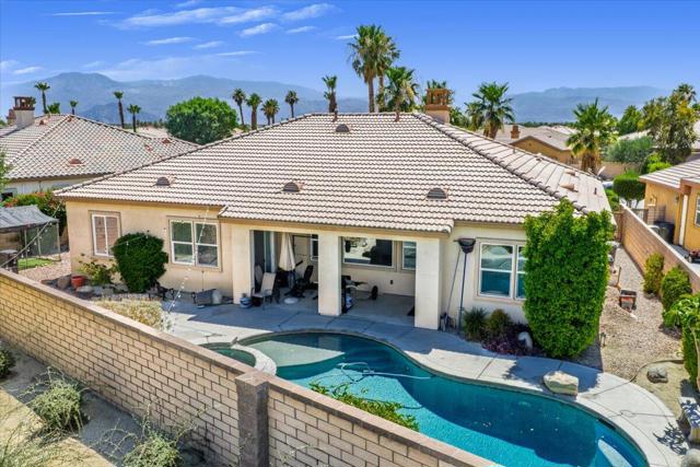 40828 Paganini Drive, Indio CA: https://media.crmls.org/mediaz/1ac7809a-bf4d-4409-8fde-c21712b6c292.jpg