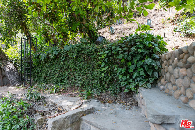 Drew Fenton | 937 N Beverly Glen Boulevard Los Angeles CA | MLS: 7627352