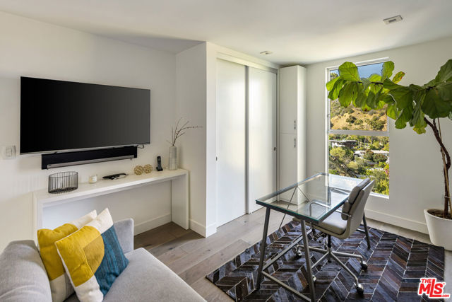 8540 Hillside Avenue, Los Angeles CA: https://media.crmls.org/mediaz/1ac855d4-01b9-46cf-81f2-b50a5d59c400.jpg