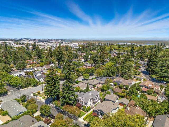158 Oakdale Street, Redwood City CA: https://media.crmls.org/mediaz/1ac88cfc-a723-46a9-8de2-549beddd8a97.jpg