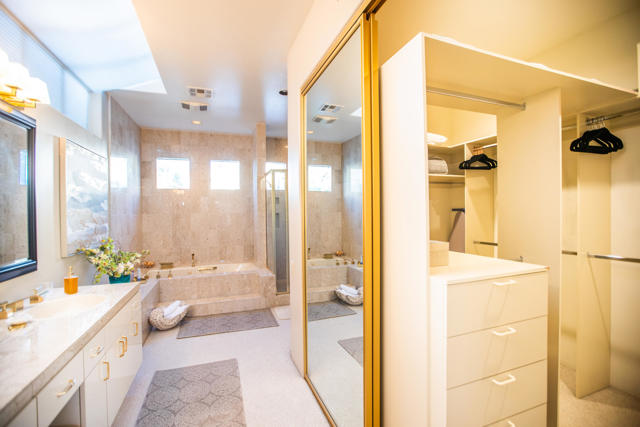 75273 Spyglass Drive, Indian Wells CA: https://media.crmls.org/mediaz/1ac8bf8d-cdcb-4df2-838c-c5eec519a5a9.jpg