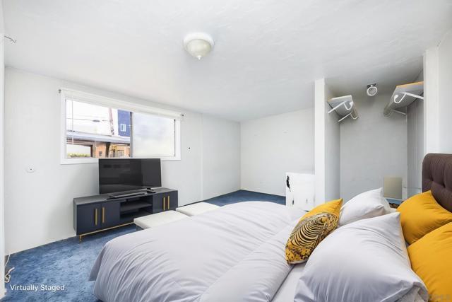 4276 35Th St, San Diego CA: https://media.crmls.org/mediaz/1ac99d07-6b7b-4b2d-a113-e7c2001e1c46.jpg