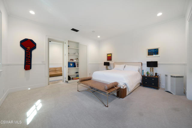 2160 Marshbrook Road, Thousand Oaks CA: https://media.crmls.org/mediaz/1acc0808-3cd2-419d-895c-631176c3c9ea.jpg