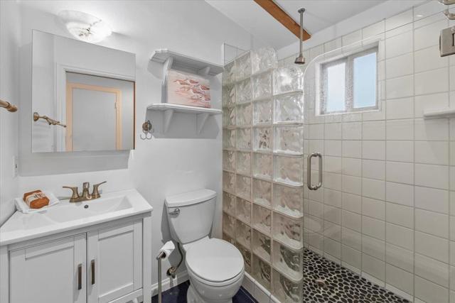 2065 Hacienda Street, Seaside CA: https://media.crmls.org/mediaz/1acc59fc-317c-472e-83be-954664b7fb76.jpg