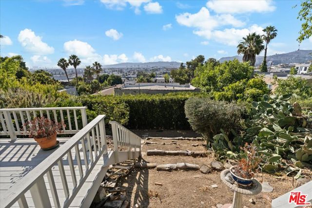 931 Lucile Avenue, Los Angeles, California 90026, ,Multi-Family,For Sale,Lucile,24413795